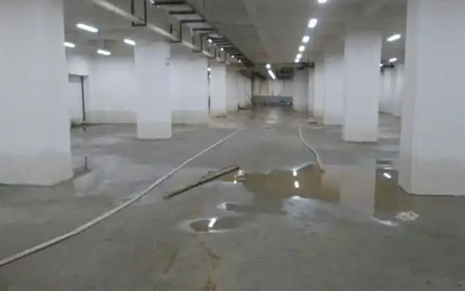 张掖地铁/地下室堵漏，高压注浆施工有明显效果！